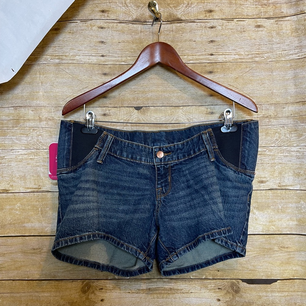 New Isabel maternity side panel midi shorts 🛍